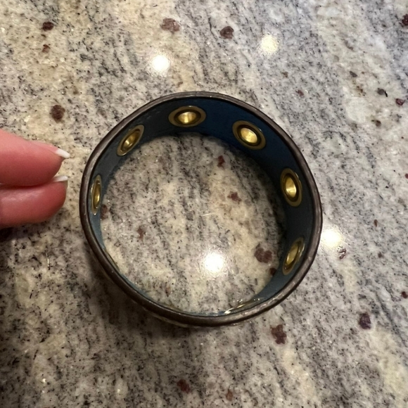NWOT Coach Gorgeous Blue Leather Gold Gromet ✨️ 💙 Bracelet - Picture 4 of 6